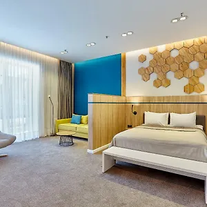 Отель Aqua-minsk Plus